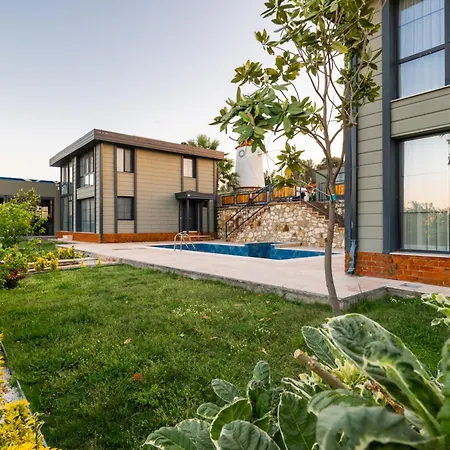 Baska Urla Ξενοδοχείο 2*